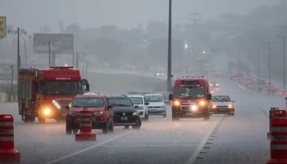 Previsão do Tempo: Chuvas e Tempestades no Sul e Sudeste, Baixa Umidade no Centro-Oeste