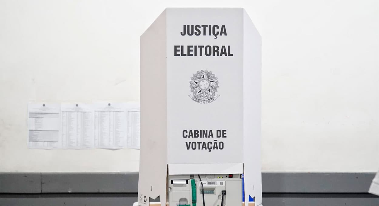 Pesquisa Paraná Pesquisas indica Moro à frente na disputa pelo Senado