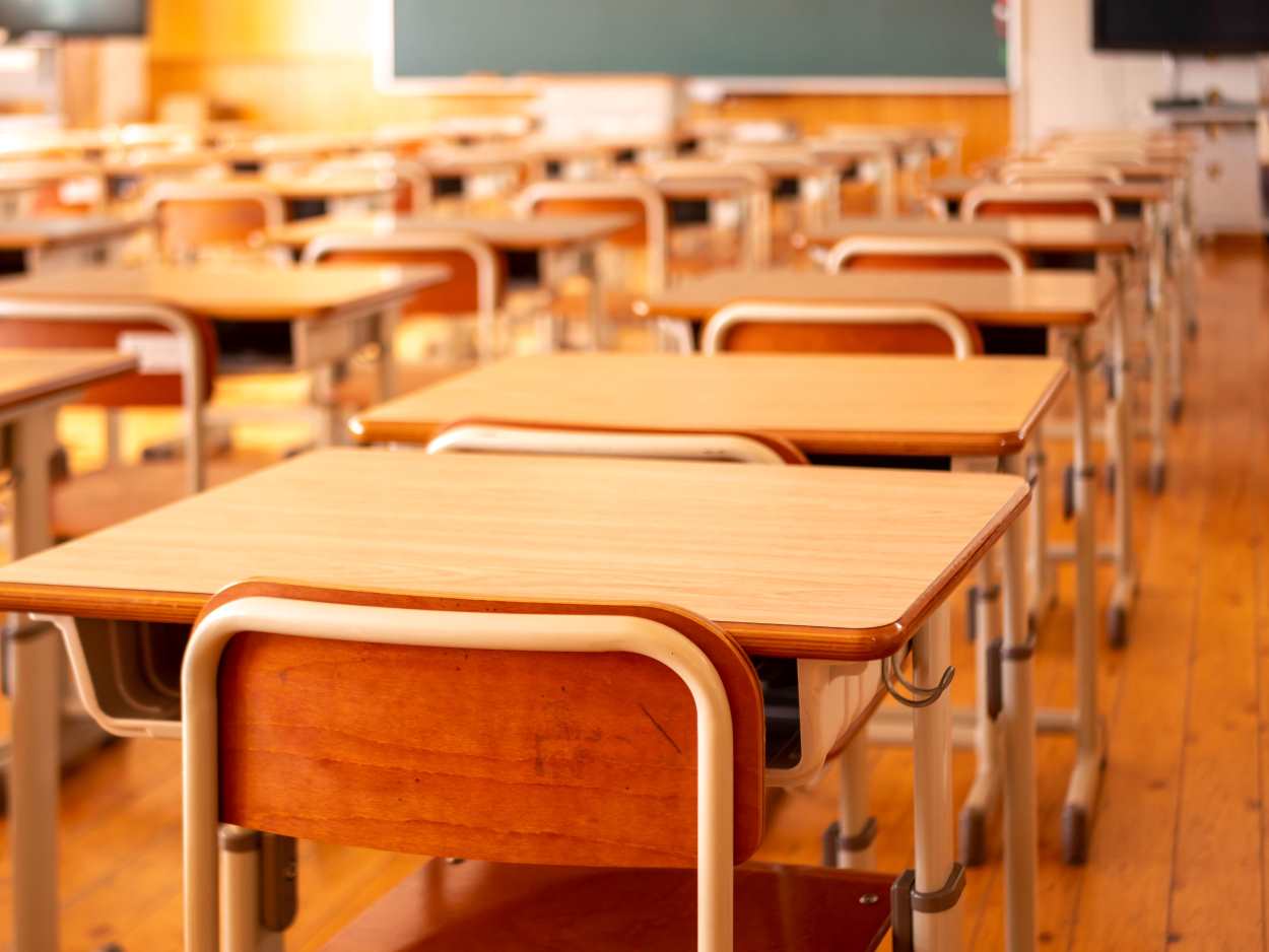 Inscrições Abertas para PSS da Educação no Paraná, com Salários de até R$ 6,9 Mil