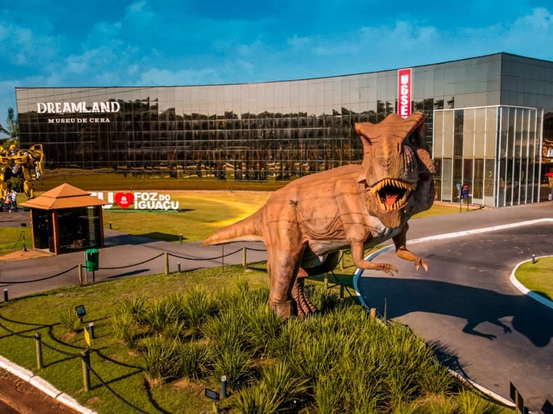 Complexo Dreams Park Show e Zoo Park Foz preparam programação imersiva para o feriado de Finados
